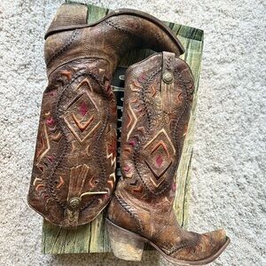 Corral Vintage Cowboy Boots